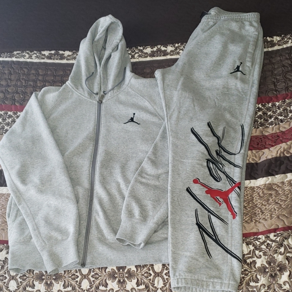 Jordan 2pc set